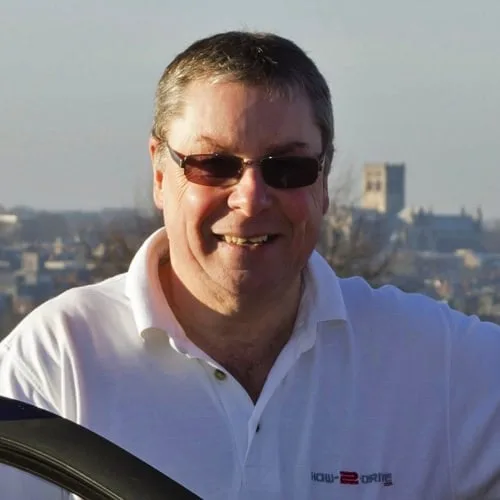 Take driving lessons in Great Yarmouth with Rowland